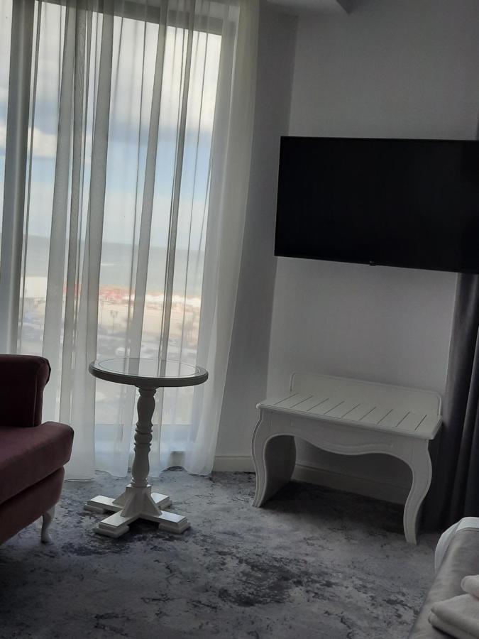 Hotel DNH Năvodari Buitenkant foto